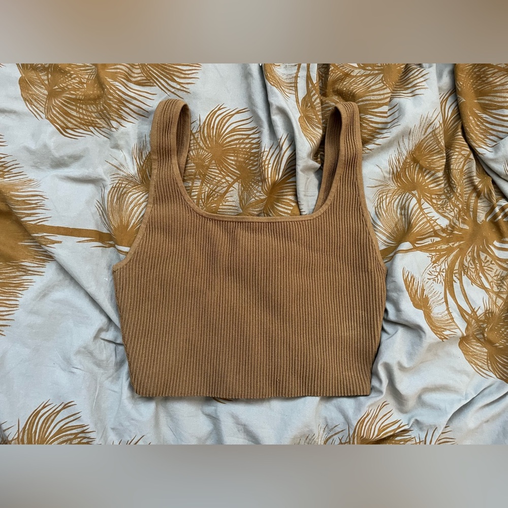 Babaton sculpt knit squareneck tank M mustard